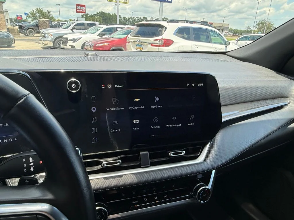 Used 2025 Gray Chevrolet LT image 14