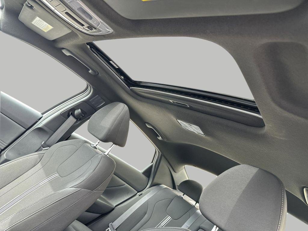 New 2026 Fluid Metal Hyundai SEL Sport Premium image 20