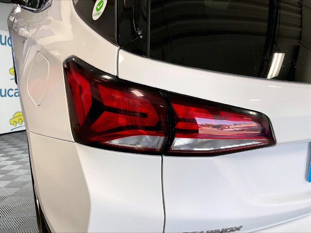 Used 2024 Summit White Chevrolet LT image 33