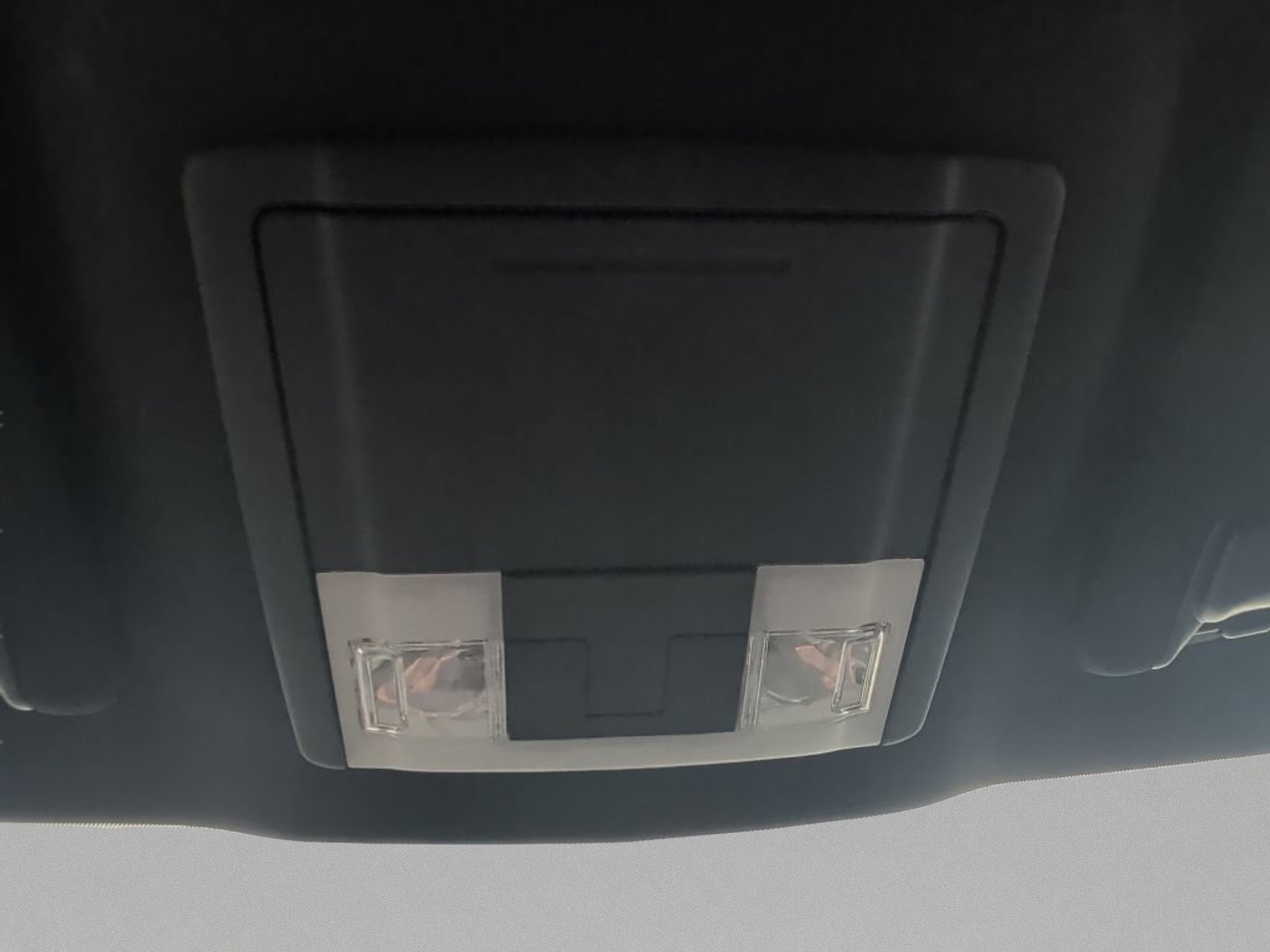 Used 2018 Ingot Silver Ford XLT image 25