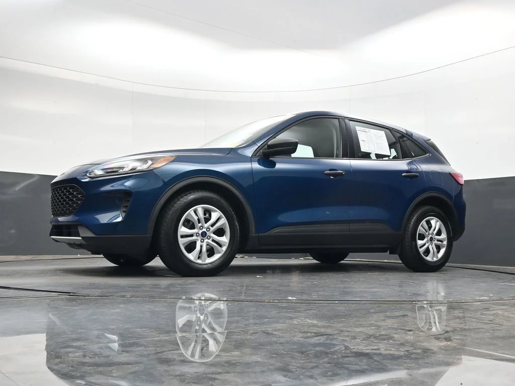Used 2020 Green Ford S image 37