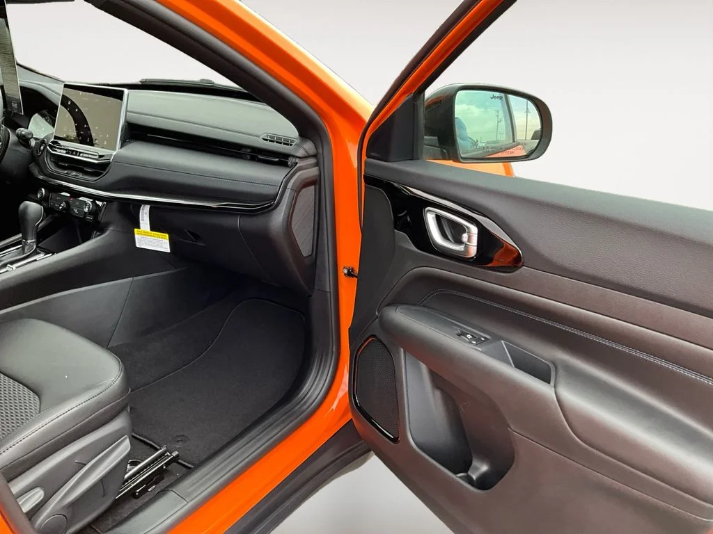 2026 Jeep Compass Altitude - Photo 9