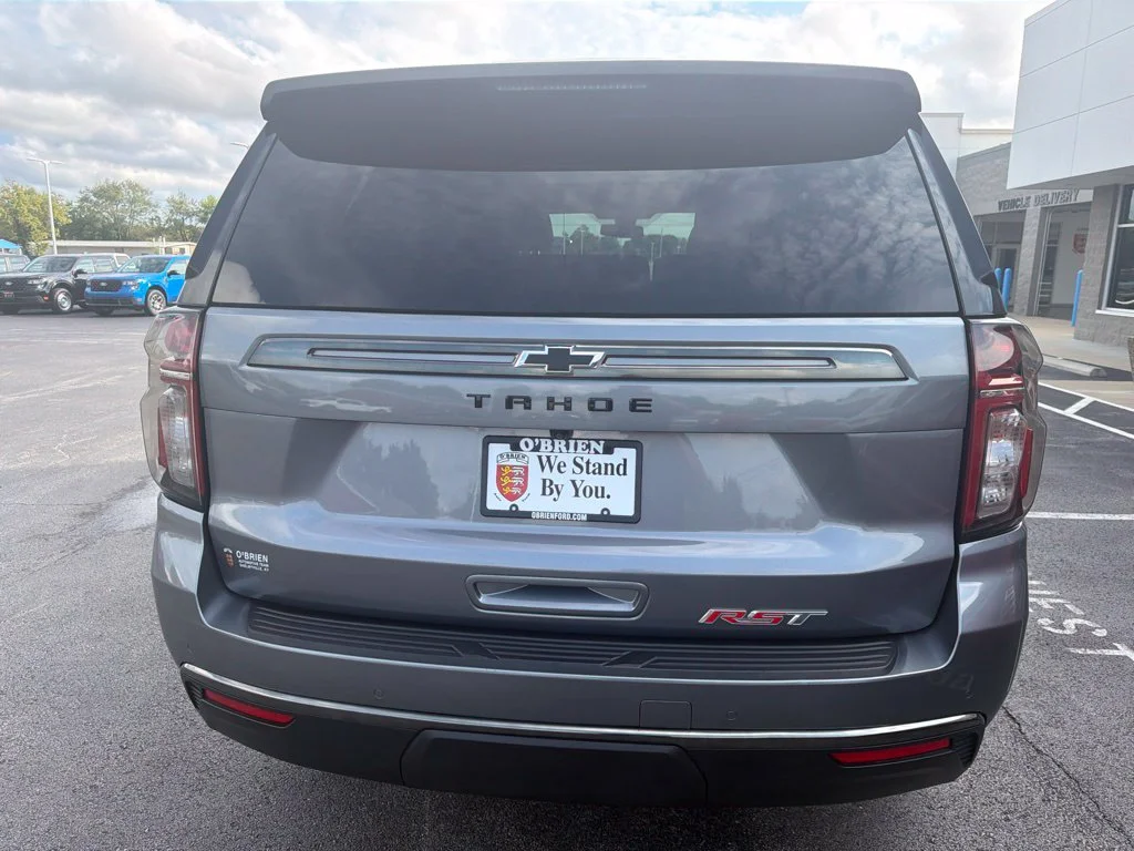 Used 2022 Satin Steel Metallic Chevrolet RST image 4
