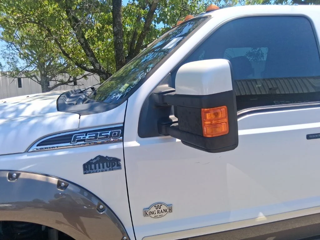 Used 2015 White Ford King Ranch image 10