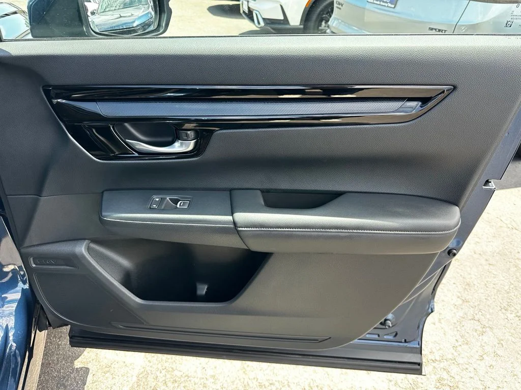 Used 2024 Blue Honda EX-L image 15
