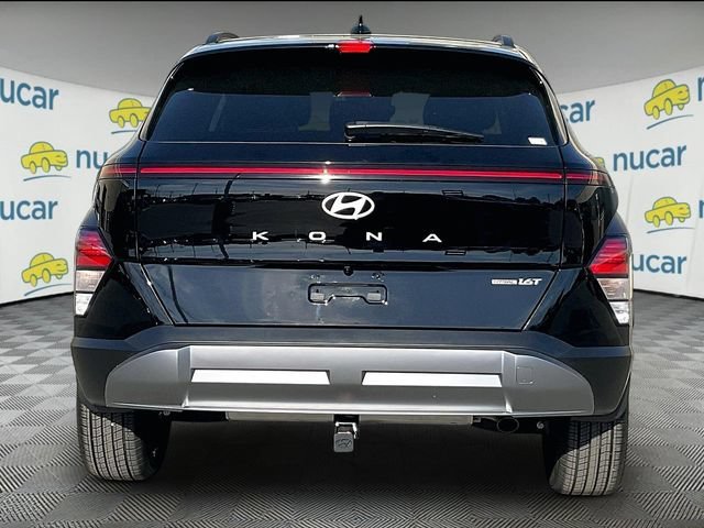 Used 2026 Abyss Black Hyundai SEL Premium image 5