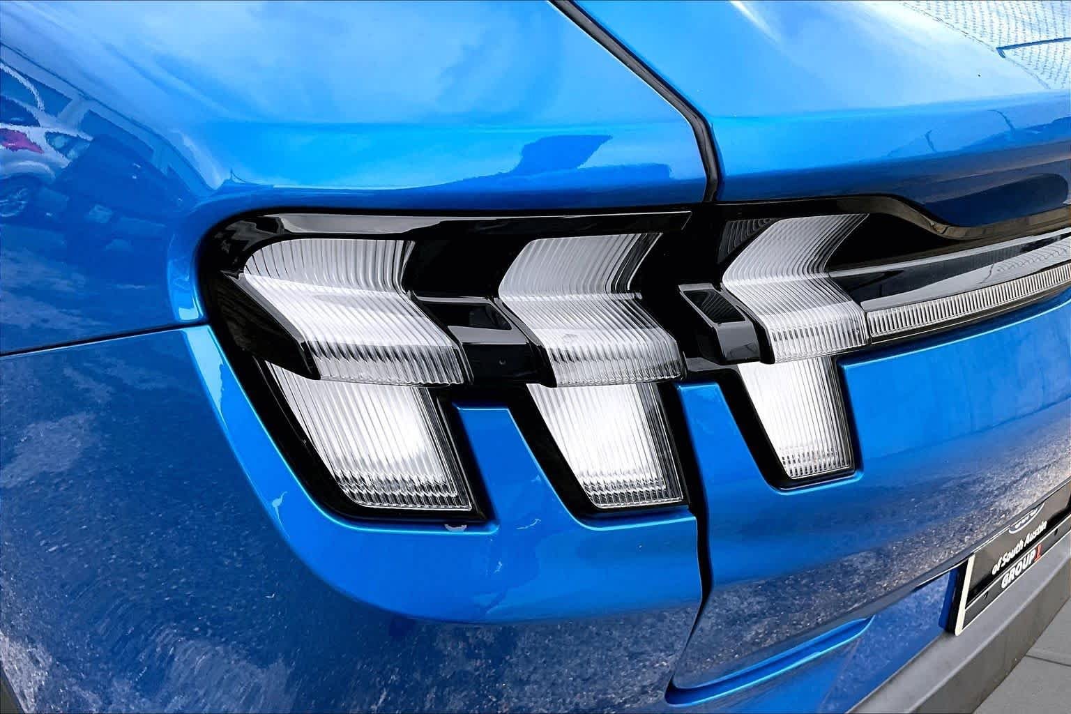 Used 2026 Velocity Blue Ford Select image 28