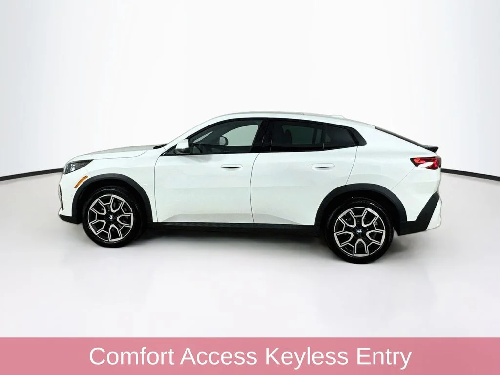Used 2025 White BMW xDrive28i image 4