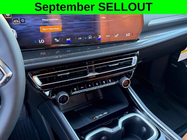 2027 Chevrolet Traverse Z71 - Photo 15