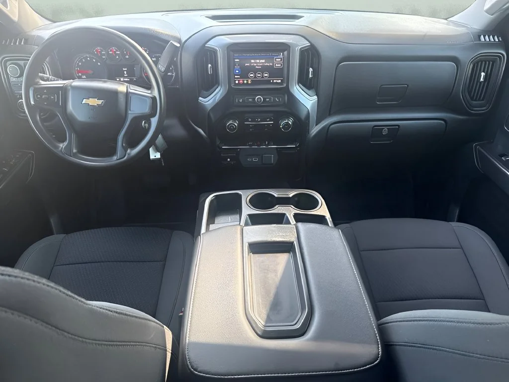 Used 2021 SUMMIT WHITE Chevrolet Custom image 14