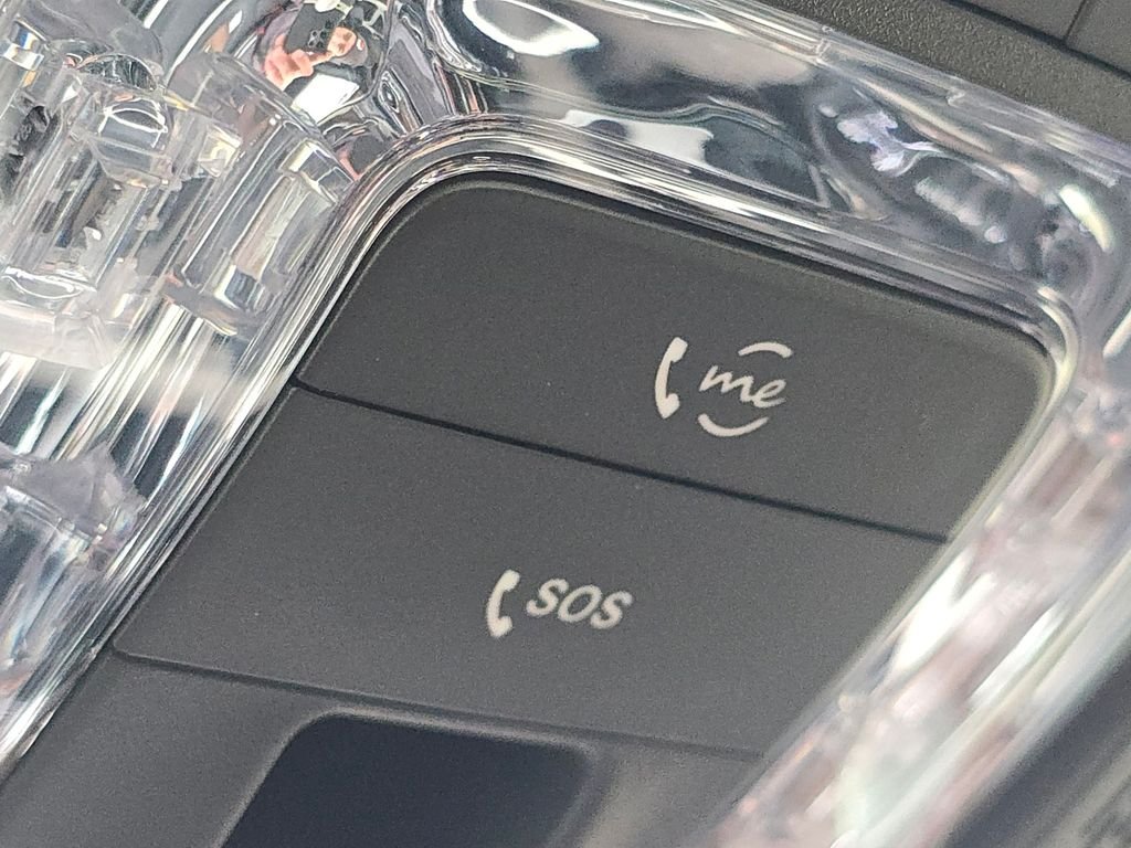 New 2026 MANUFAKTUR Alpine Grey Mercedes-Benz GLE 63 S AMG® image 8