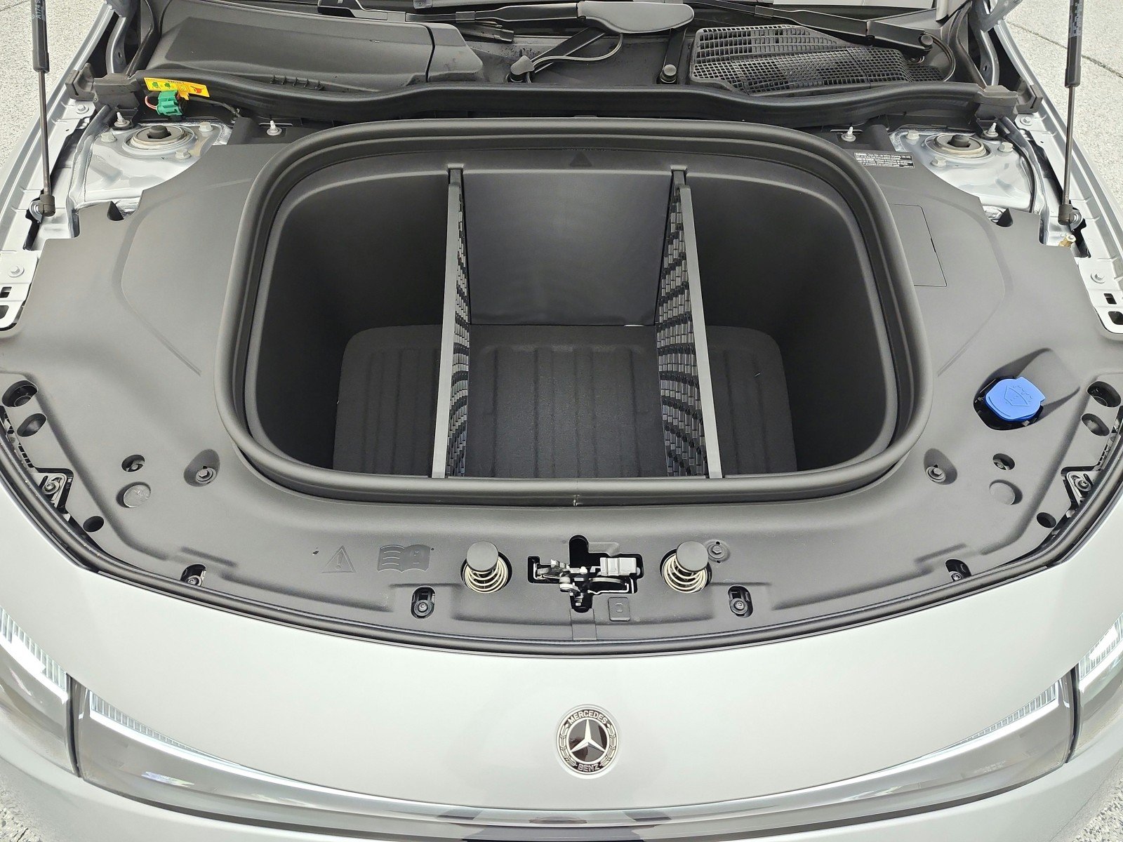 New 2027 Cirrus Silver Metallic Mercedes-Benz CLA 250+ Electric image 12