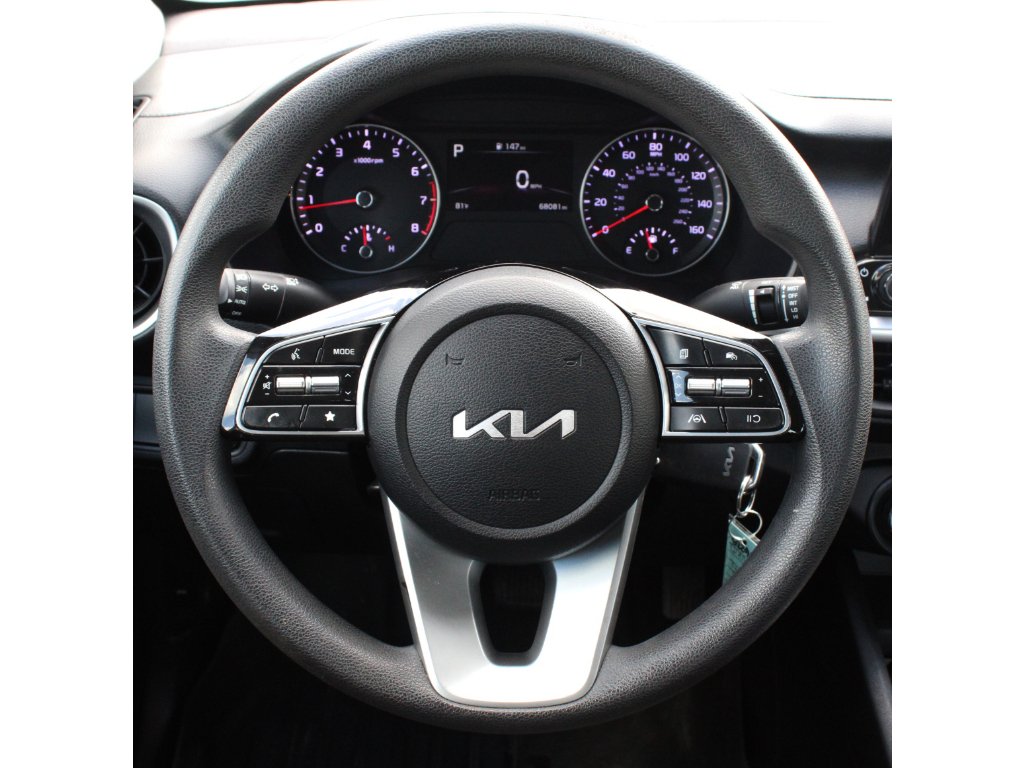 Used 2023 Clear White Kia LX image 4