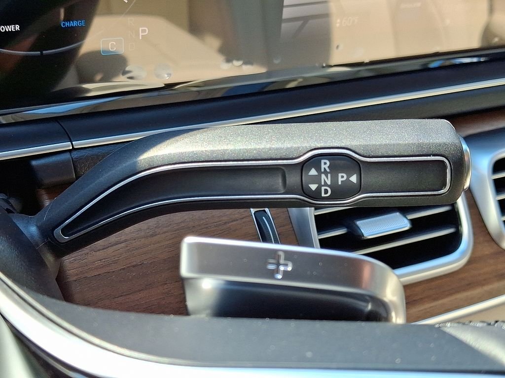 New 2026 Polar White Mercedes-Benz GLE 350 image 11