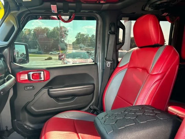 Used 2018 Gray Jeep Unlimited Sport S image 38