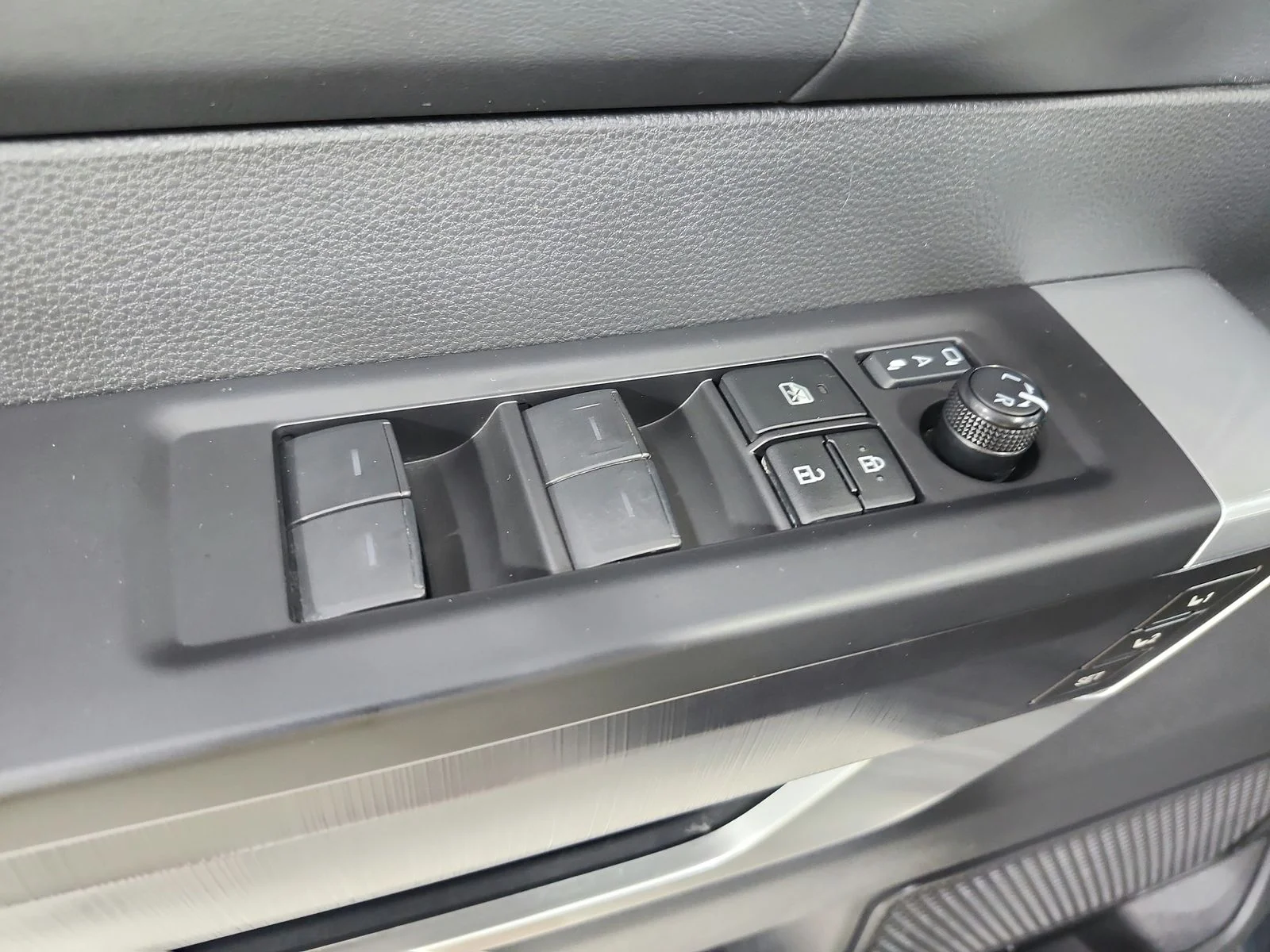 Used 2024 Black Toyota Platinum image 39