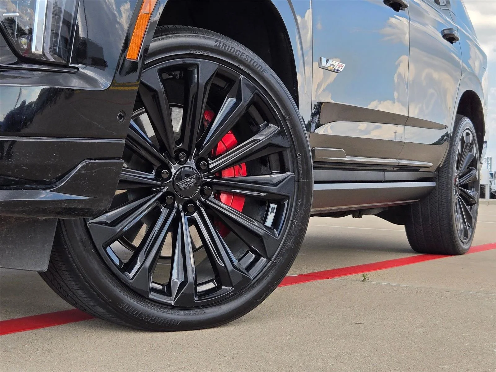 Used 2025 Black Raven Cadillac AWD V-Series image 8