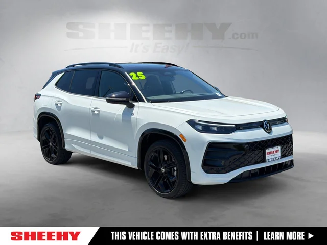 2025 Volkswagen Tiguan SE R-Line Black