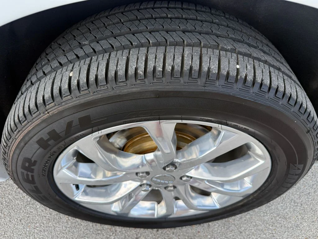 Used 2016 White Dodge Citadel image 7