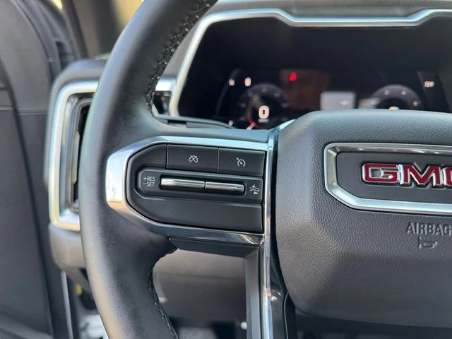 Used 2026 White GMC Elevation image 22