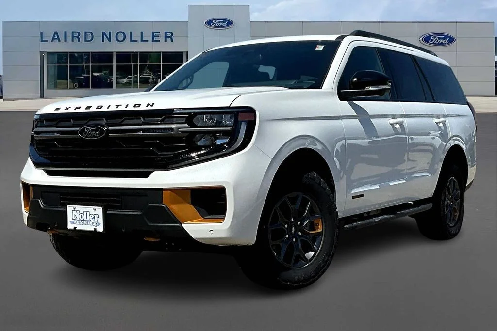 2026 Ford Expedition Tremor 4x4's photo