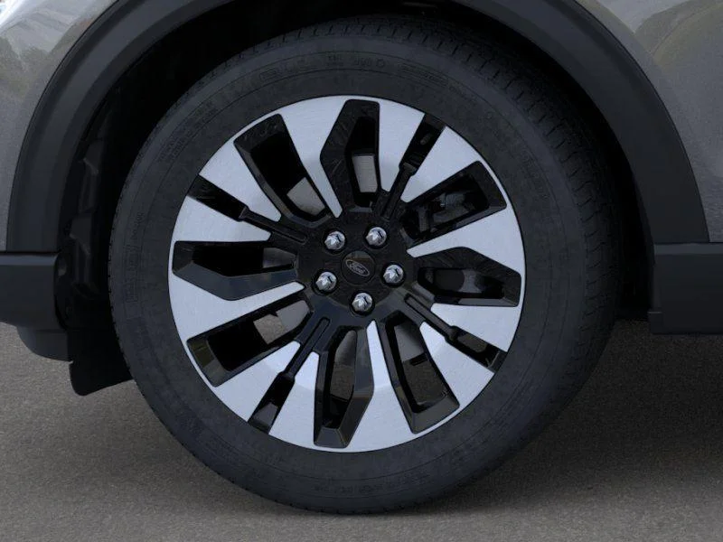 New 2026 Carbonized Gray Metallic Ford Platinum™ image 19