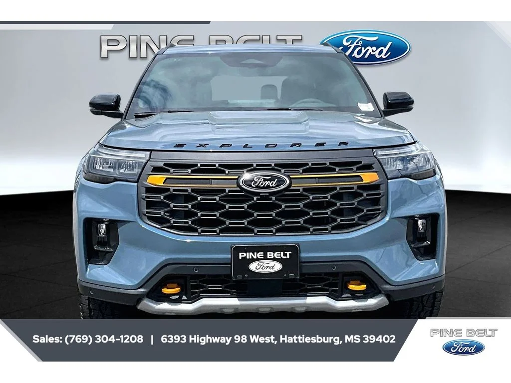 New 2026 Vapor Blue Metallic Ford Tremor® image 3