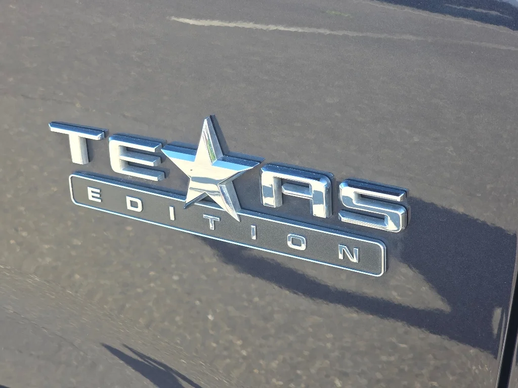 Used 2022 Dark Ash Metallic Chevrolet RST image 22