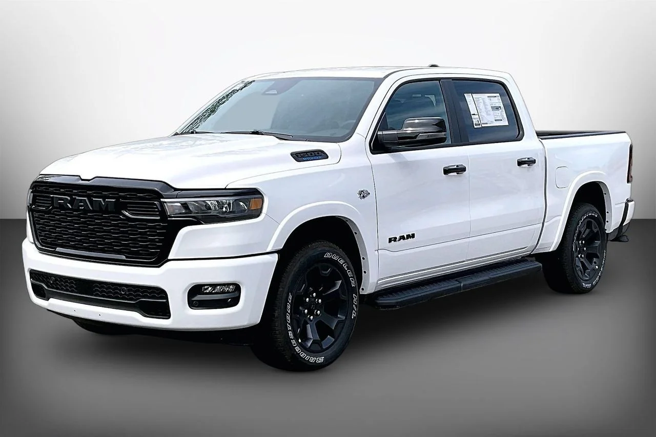 New 2026 Bright White Clearcoat RAM Big Horn/Lone Star image 4