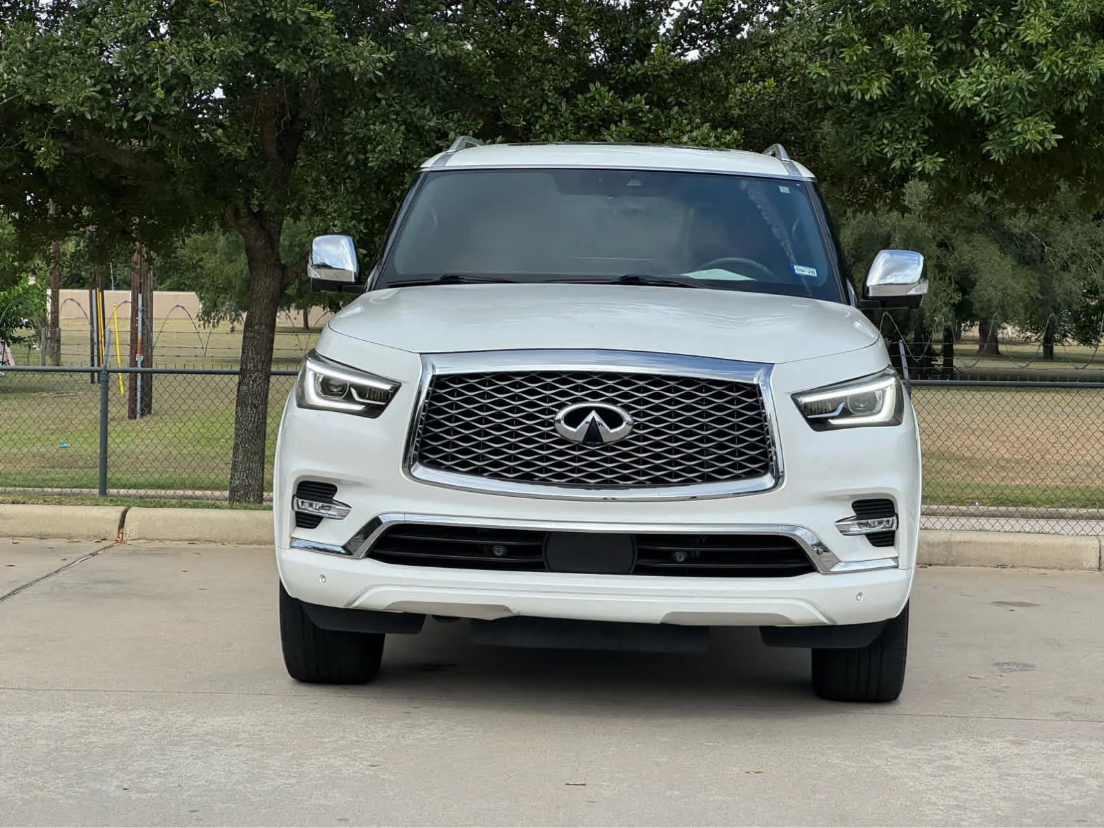 Certified Used 2023 Moonstone White INFINITI SENSORY image 2
