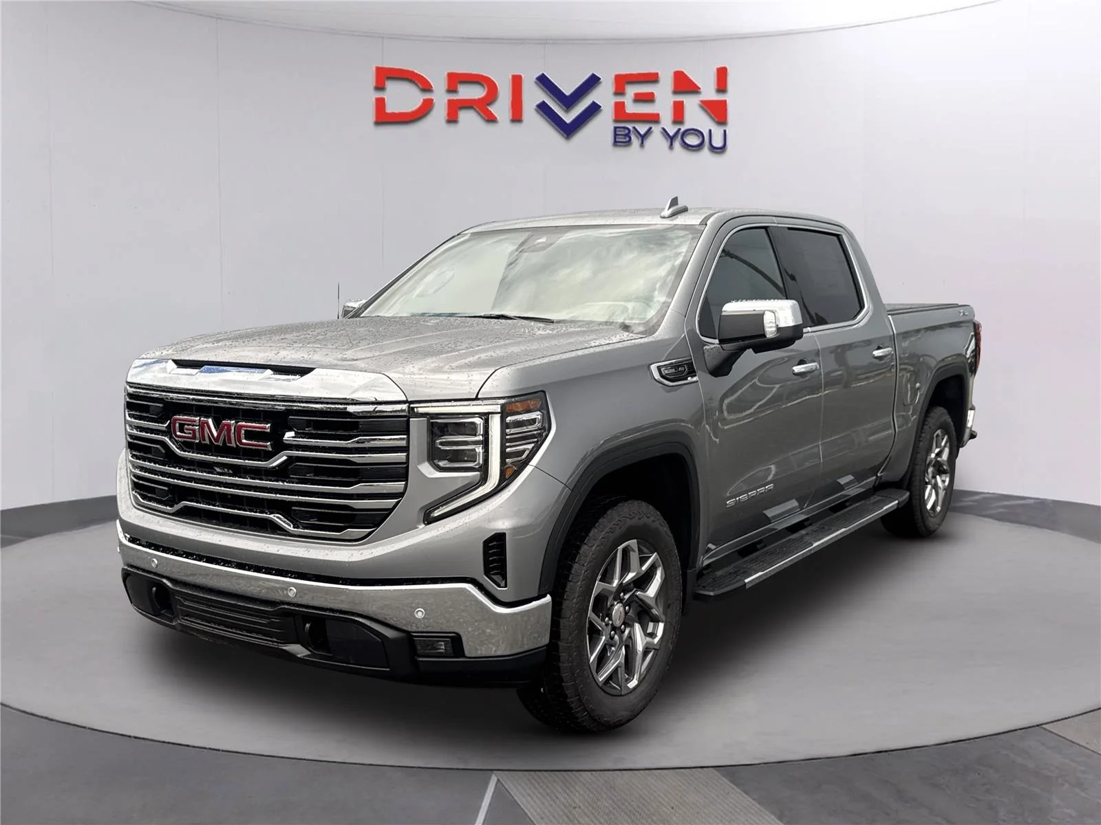 2026 GMC Sierra 1500 SLT - Photo 8