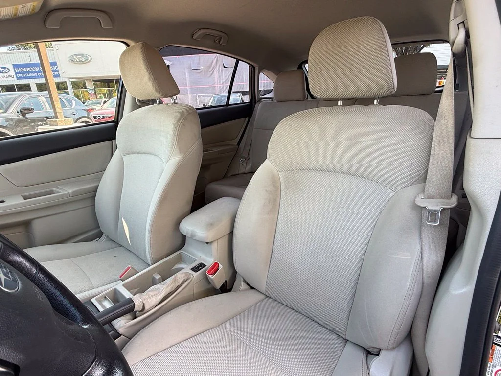 Used 2014 Crystal Black Silica Subaru 2.0i Premium image 21
