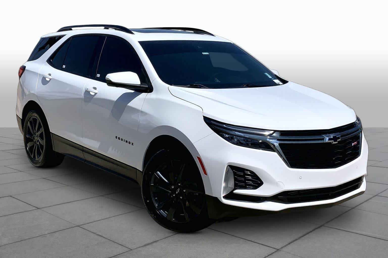 Certified Used 2023 Summit White Chevrolet RS image 3