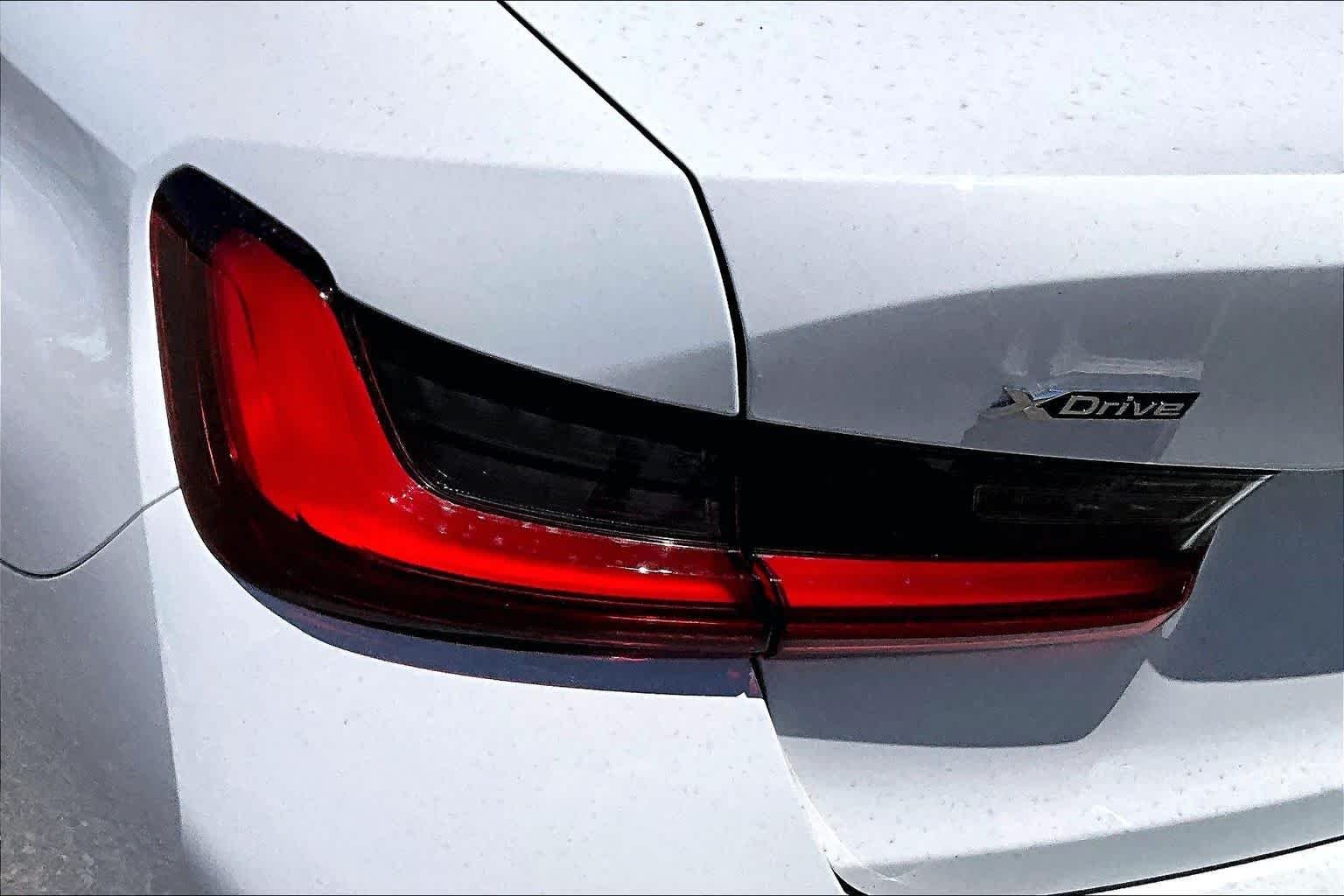 New 2026 Alpine White BMW 330i xDrive image 14