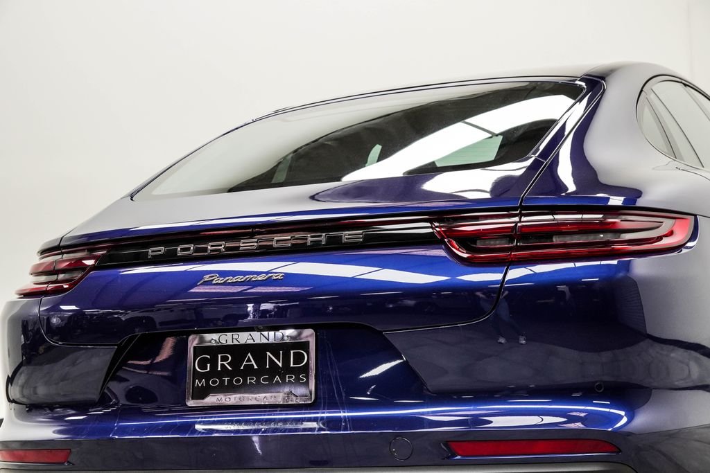 Used 2020 Blue Porsche Base image 13