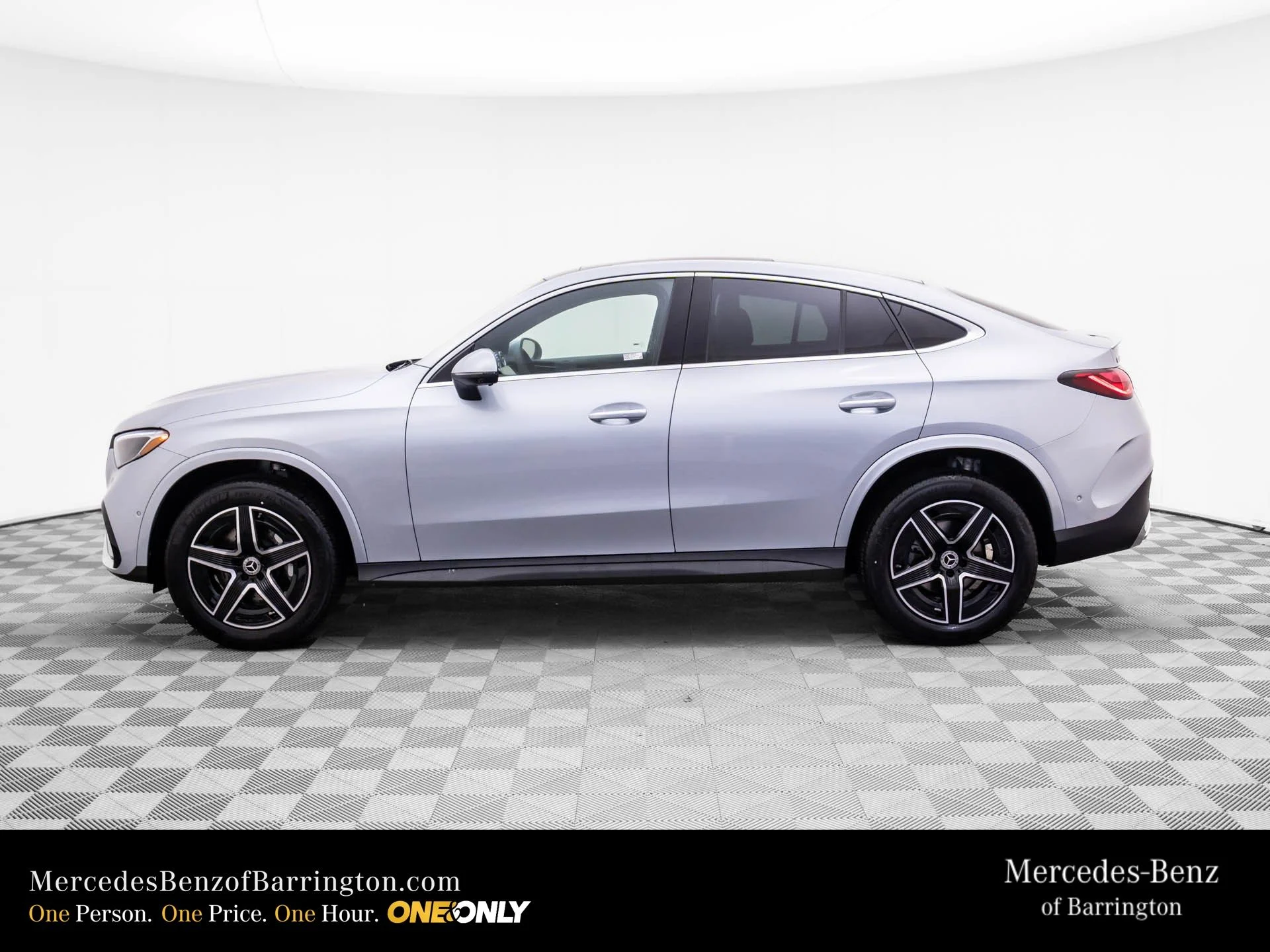 New 2026 Silver Mercedes-Benz GLC 300 Coupe image 2