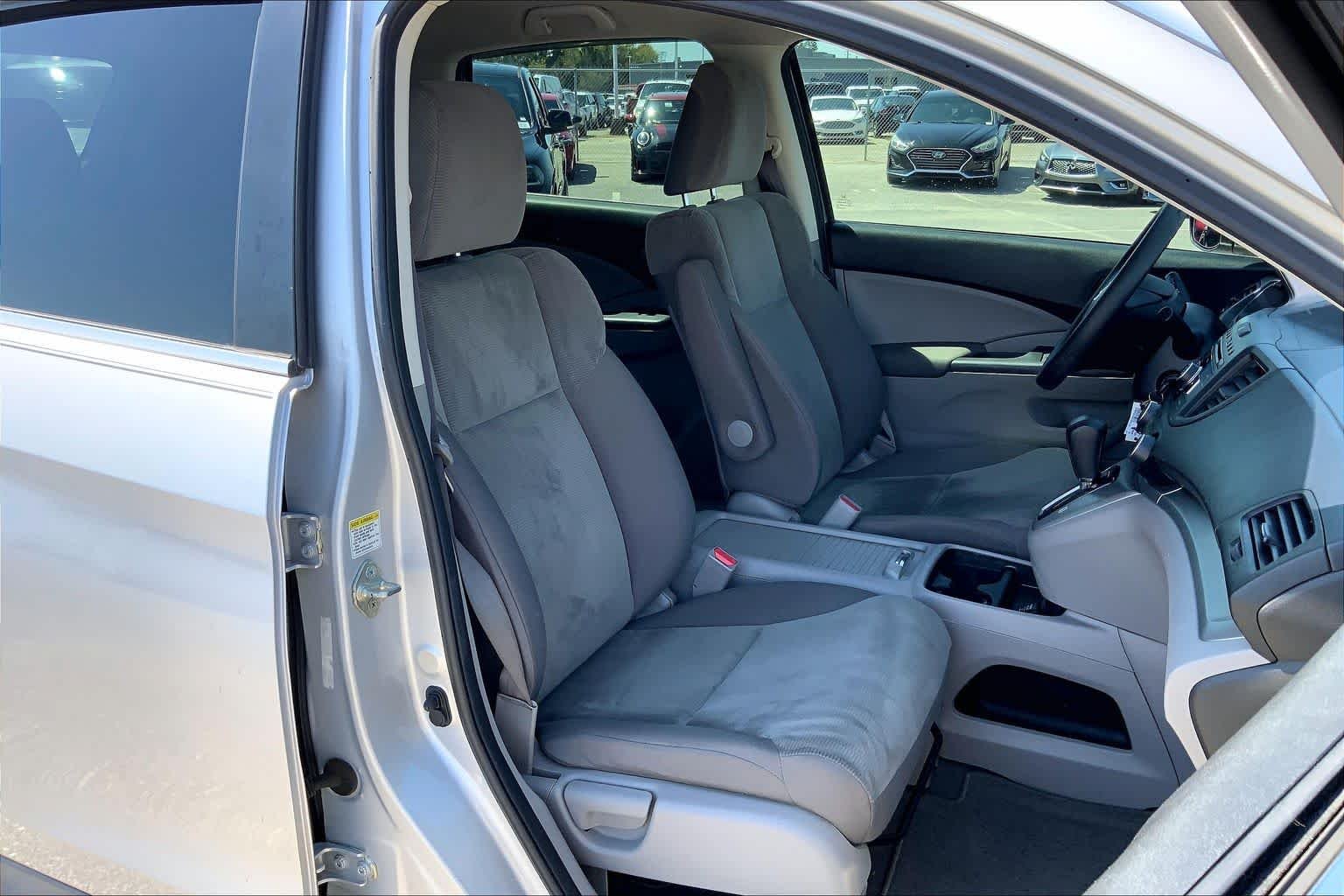 Used 2012 Alabaster Silver Metallic Honda LX image 8