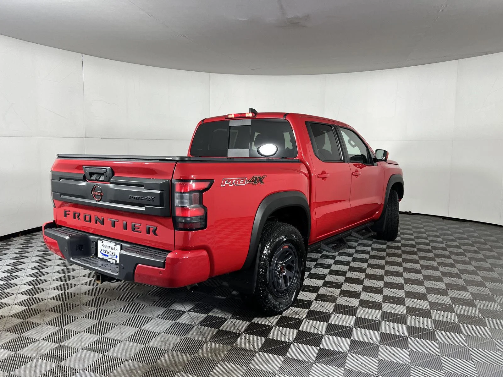 Used 2026 Rd Nissan PRO-4X image 6