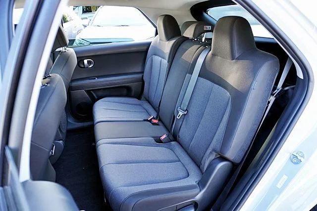 Used 2024 Gray Hyundai SEL image 15
