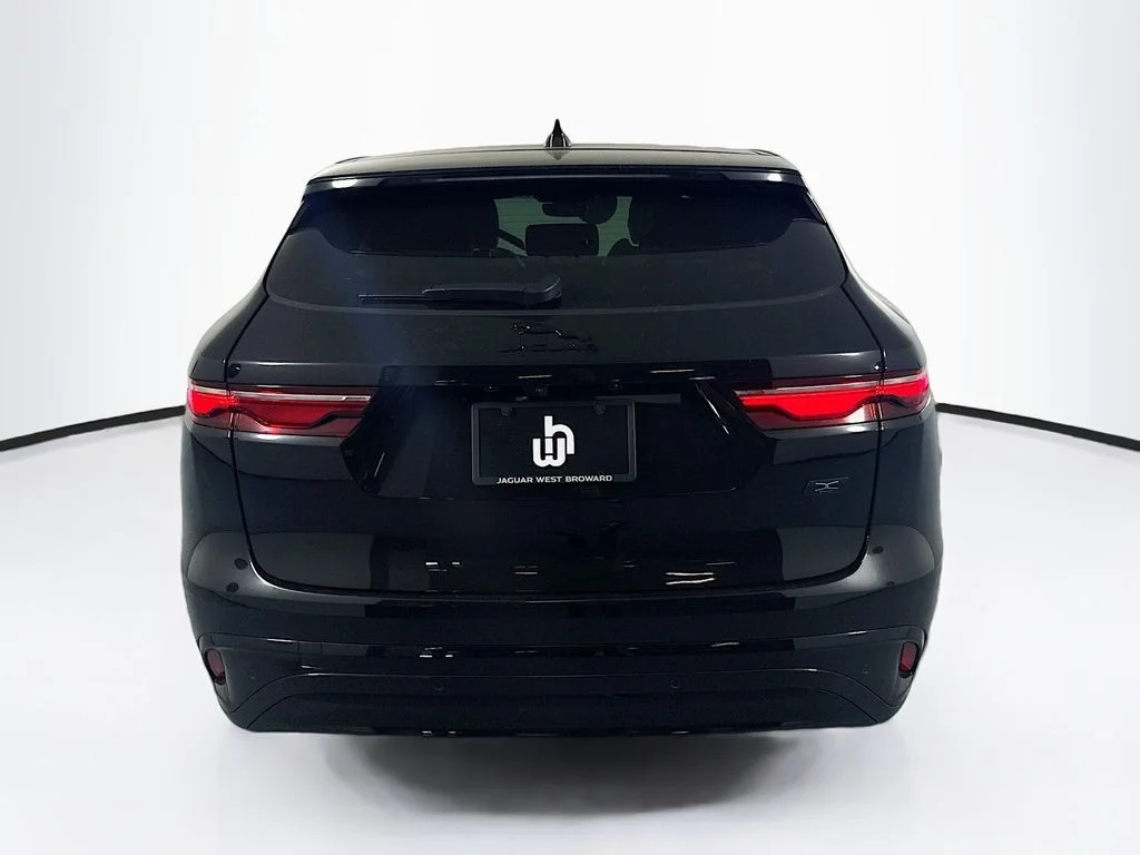 2026 Jaguar F-Pace R-Dynamic S - Photo 6