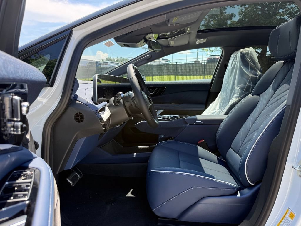 2026 Cadillac OPTIQ Premium Sport - Photo 19