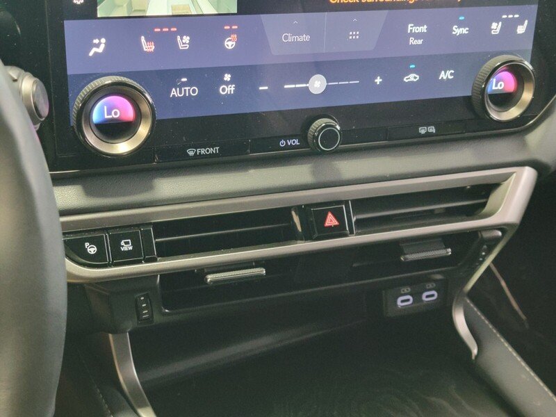 2024 Lexus RX 350 - Photo 25