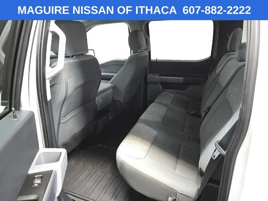 Used 2021 White Ford XLT image 31
