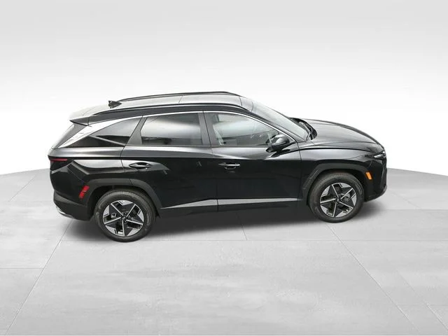 Used 2025 Gray Hyundai SEL Convenience image 31