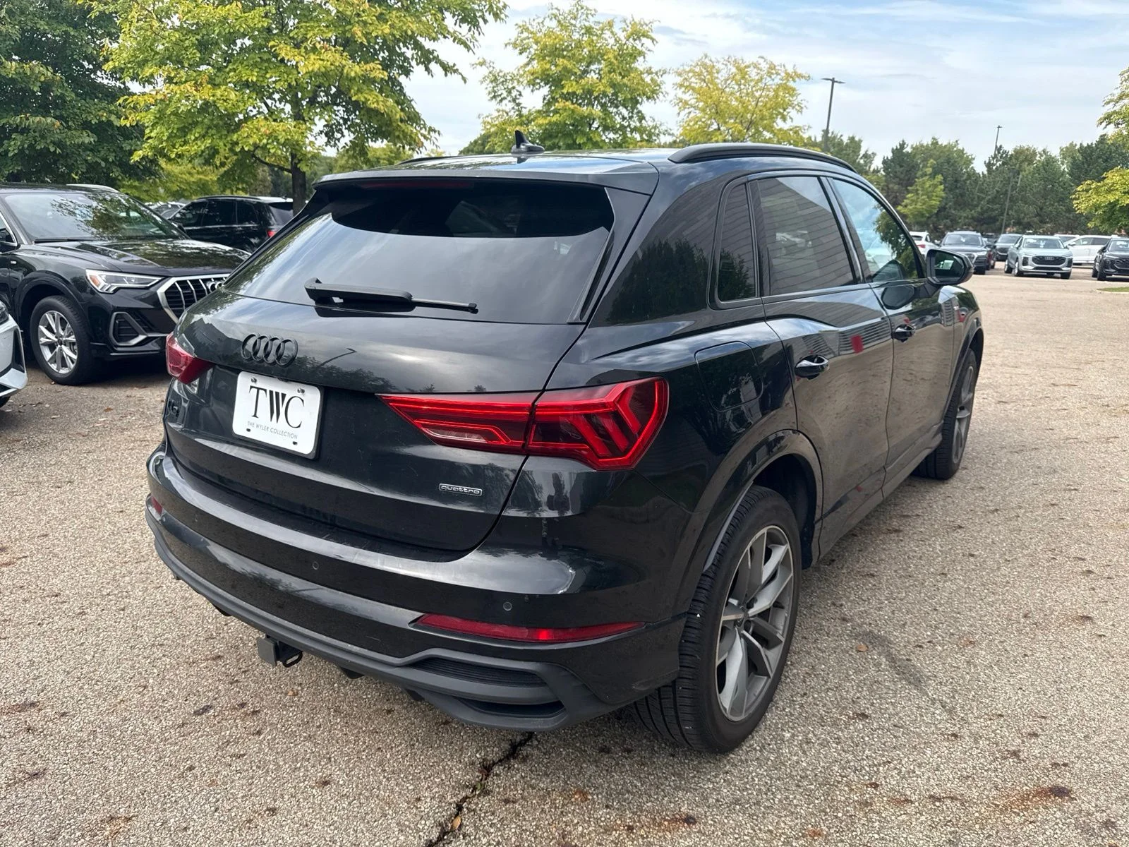 Used 2023 Black Audi  image 4