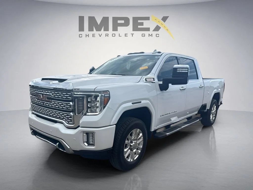Used 2021 WHITE FROST TRICOAT GMC Denali image 1