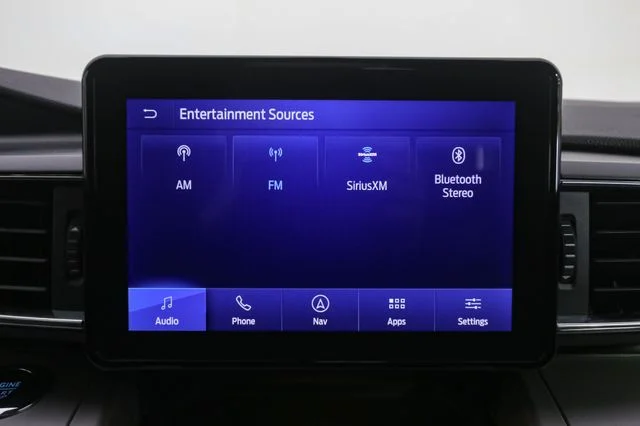 Used 2023 Black Ford XLT image 22