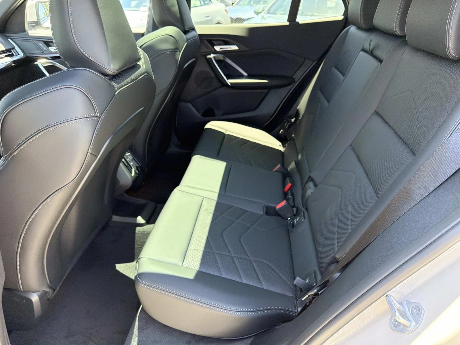 New 2026 Dune Grey Metallic BMW xDrive28i image 10