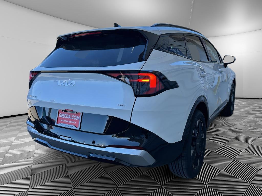 New 2026 Snow White Pearl Kia SX Prestige image 4