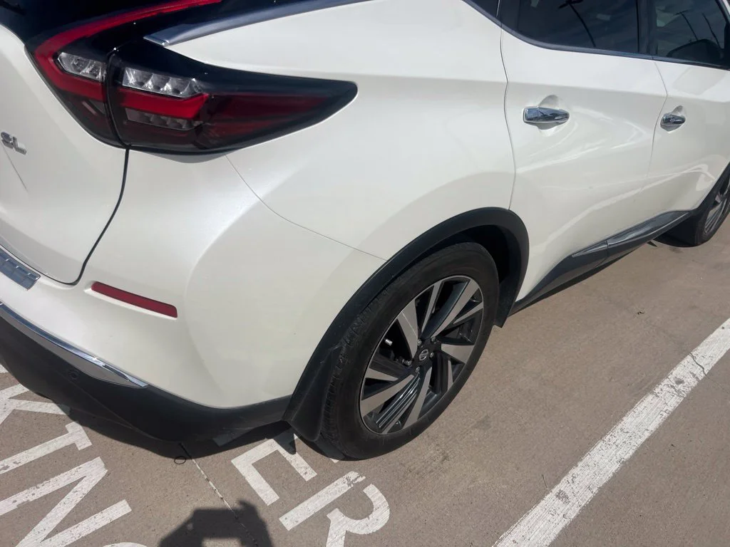 Used 2022 White Nissan SL image 10